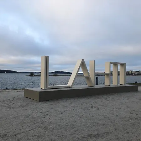 Ilmastoitu 55 M2 Saunalla Lahden Satamassa