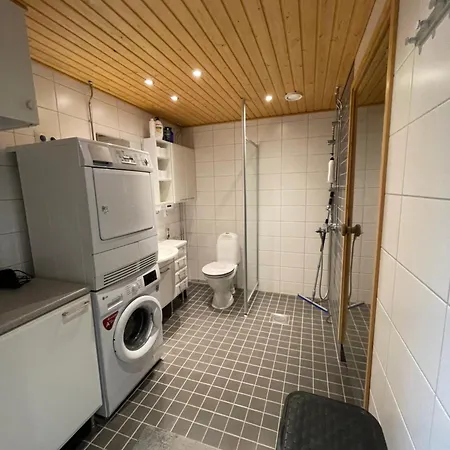 Ilmastoitu 55 M2 Saunalla Lahden Satamassa * Лахти